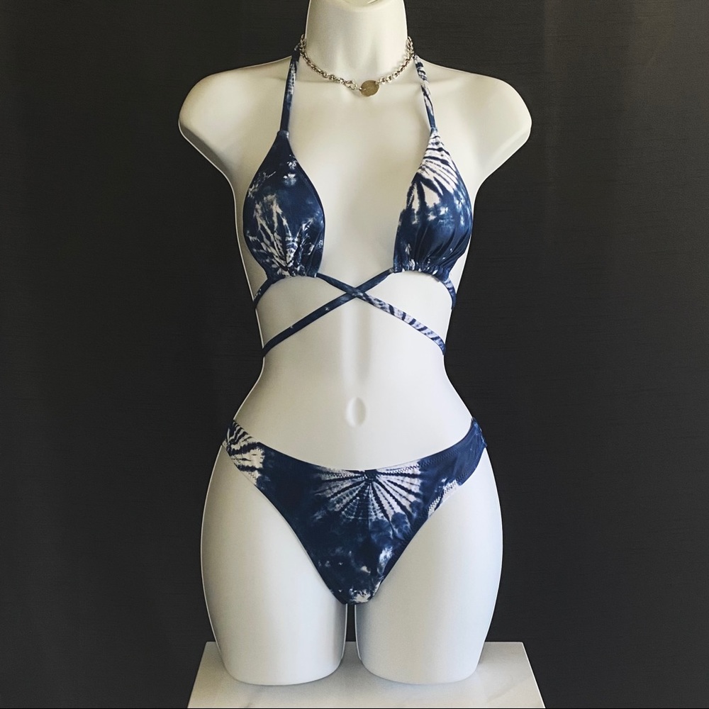 BRAND NEW 2 PEICE BIKINI SET